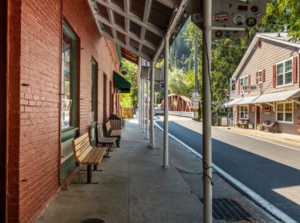 101 Commercial St, Downieville, CA 95936 Photo