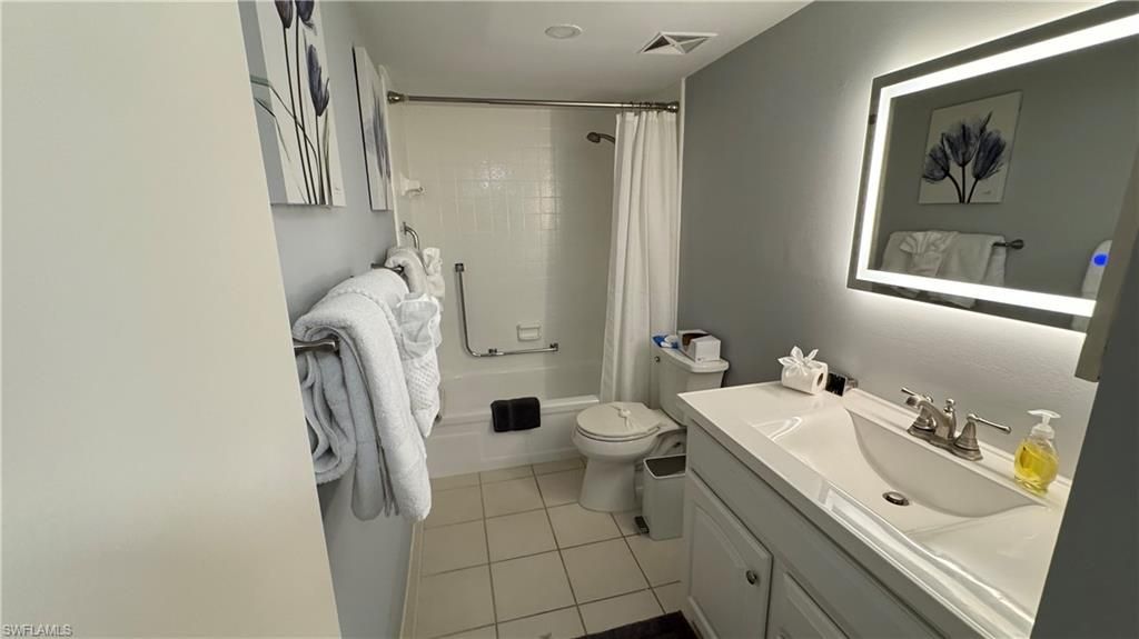 600 Valley Stream Dr , Unit F6, Naples, FL 34113 Photo