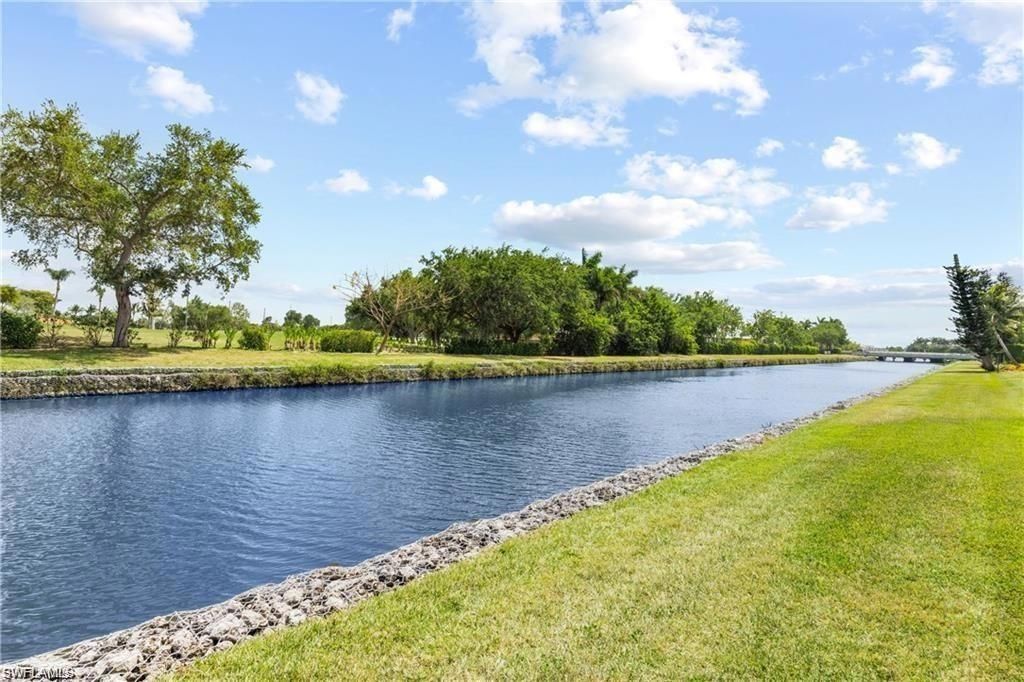 600 Valley Stream Dr , Unit F6, Naples, FL 34113 Photo