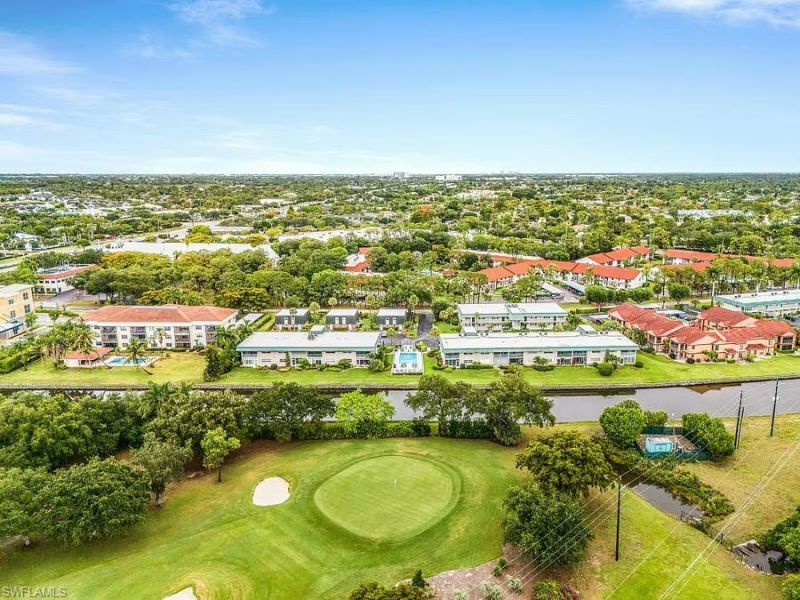600 Valley Stream Dr , Unit F8, Naples, FL 34113 Photo