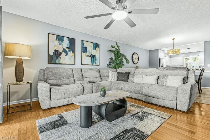 600 Valley Stream Dr , Unit F8, Naples, FL 34113 Photo