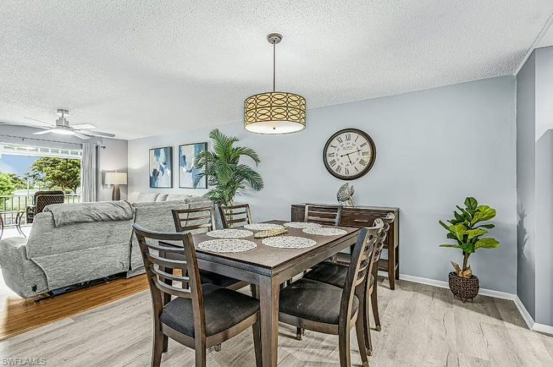 600 Valley Stream Dr , Unit F8, Naples, FL 34113 Photo