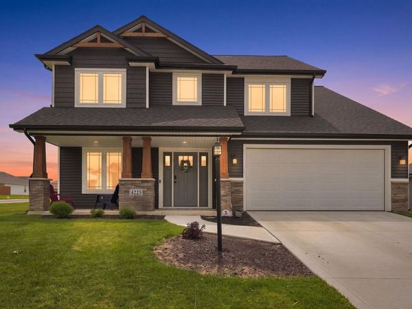 4225 Shadowood Lakes Trail, Fort Wayne, IN 46818