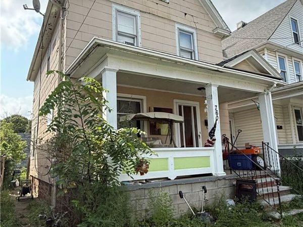 760 15th Street , Niagara Falls, NY 14301