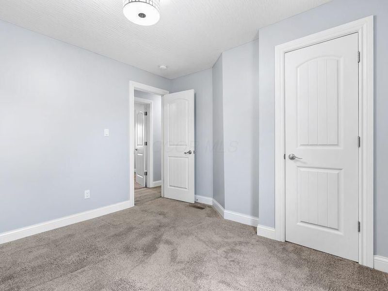129 S Terrace Avenue , Columbus, OH 43204 Photo 32