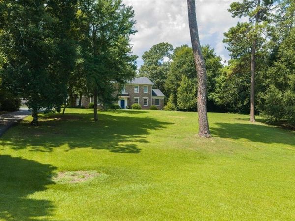 4860 Forsyth Road, Macon, GA 31210