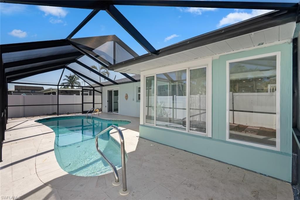193 Hibiscus Dr, Fort Myers Beach, FL 33931 Photo