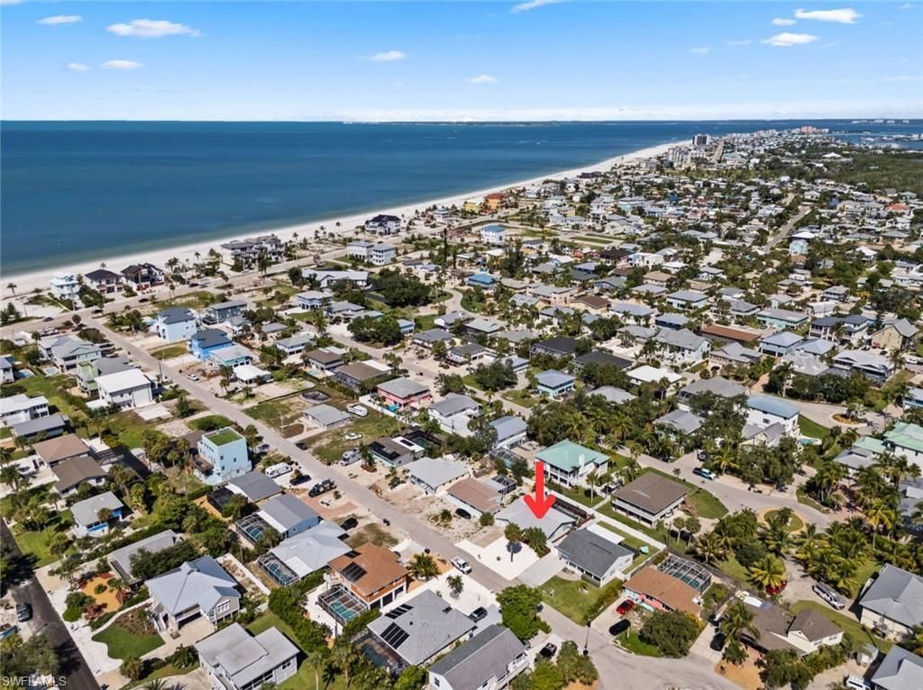 193 Hibiscus Dr, Fort Myers Beach, FL 33931 Photo