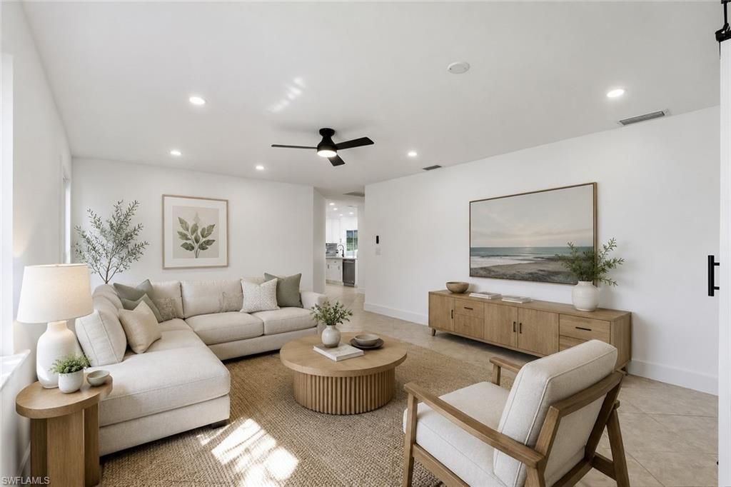 193 Hibiscus Dr, Fort Myers Beach, FL 33931 Photo