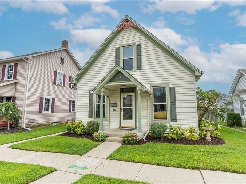 217 N 2nd Street, Tipp City, OH 45371 Photo 2