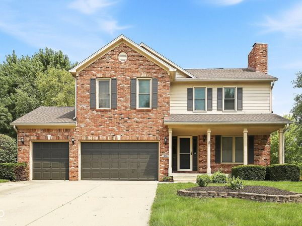 9224 Oak Knoll Lane , Fishers, IN 46037