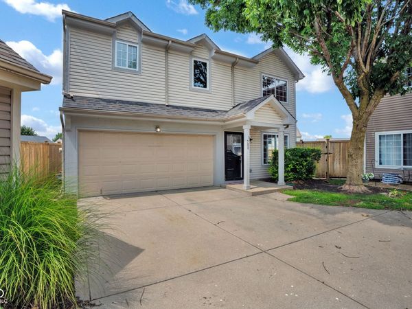 780 Mountain Pine Drive , Greenwood, IN 46143