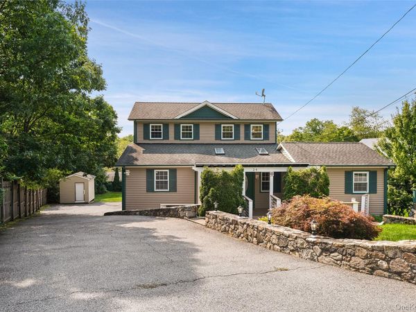 24 Inwood Place , Patterson, NY 12563