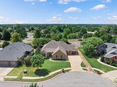 840 Sea Biscuit Drive, Edmond, OK 73025