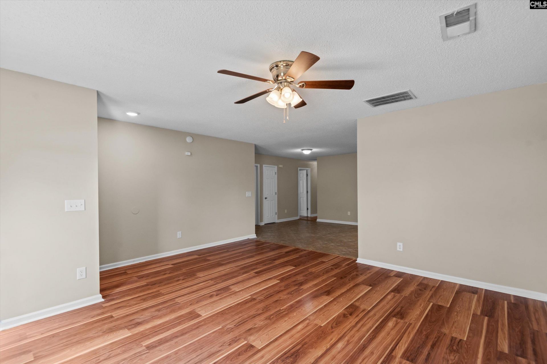 309 Summer Bend Road Photo 6