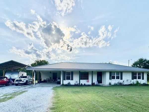 2709 Countrywood Road, Tupelo, MS 38826