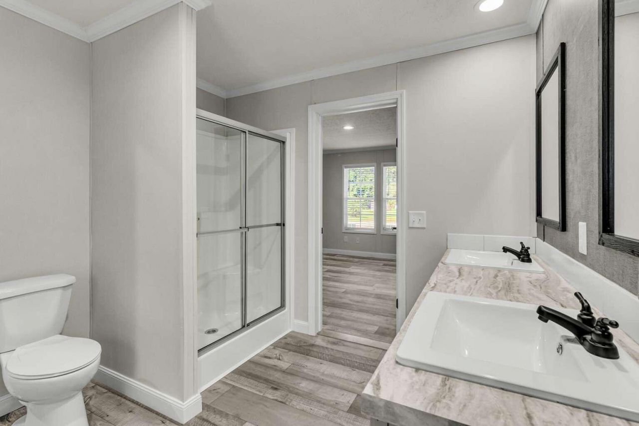 552 Selena Circle Photo 31