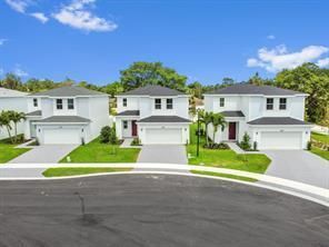 6299 N Tenor Drive, West Palm Beach, FL 33413 Photo