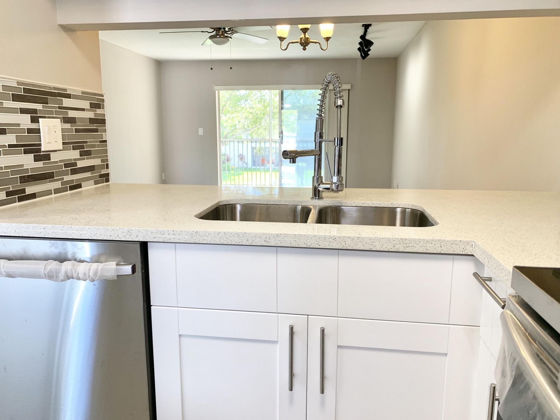 2750 Forest Hills Boulevard, Unit 208, Coral Springs, FL 33065 Photo