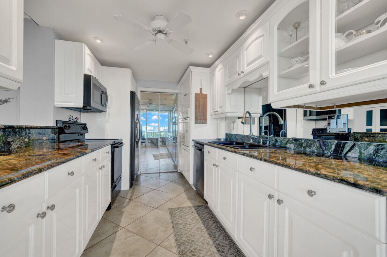 859 Jeffery Street, Unit 7050, Boca Raton, FL 33487 Photo