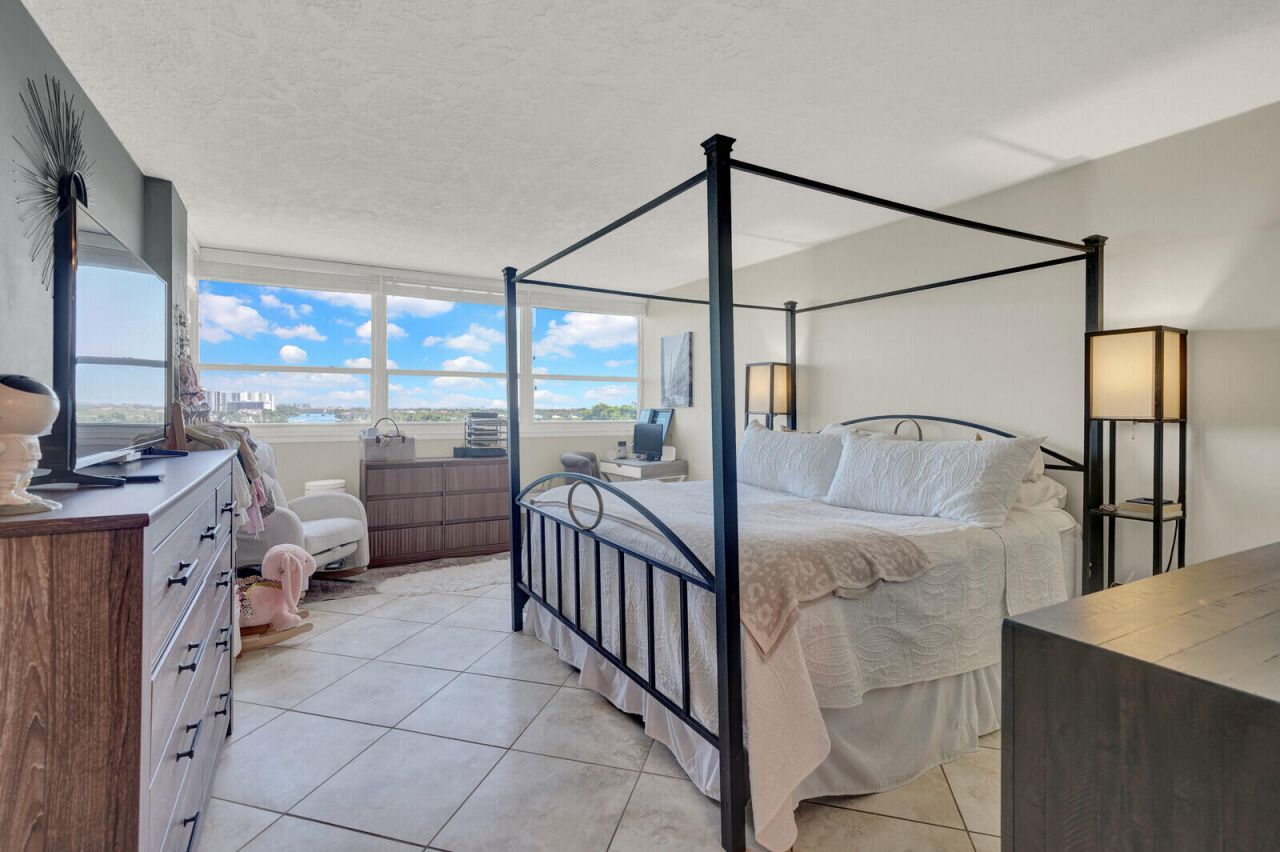 859 Jeffery Street, Unit 7050, Boca Raton, FL 33487 Photo