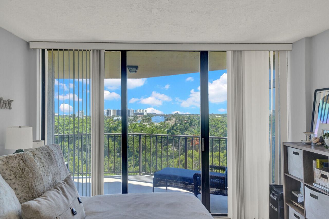 859 Jeffery Street, Unit 7050, Boca Raton, FL 33487 Photo