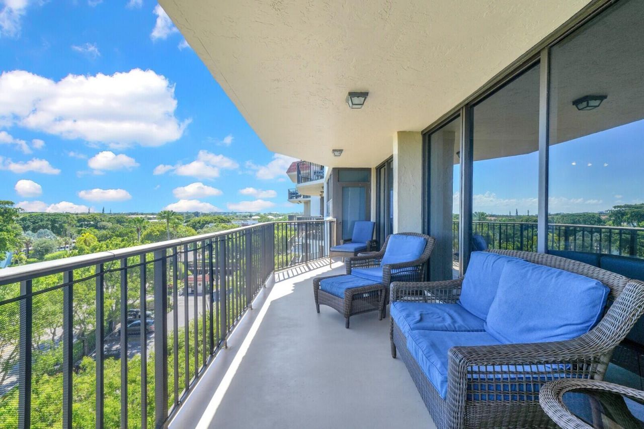 859 Jeffery Street, Unit 7050, Boca Raton, FL 33487 Photo