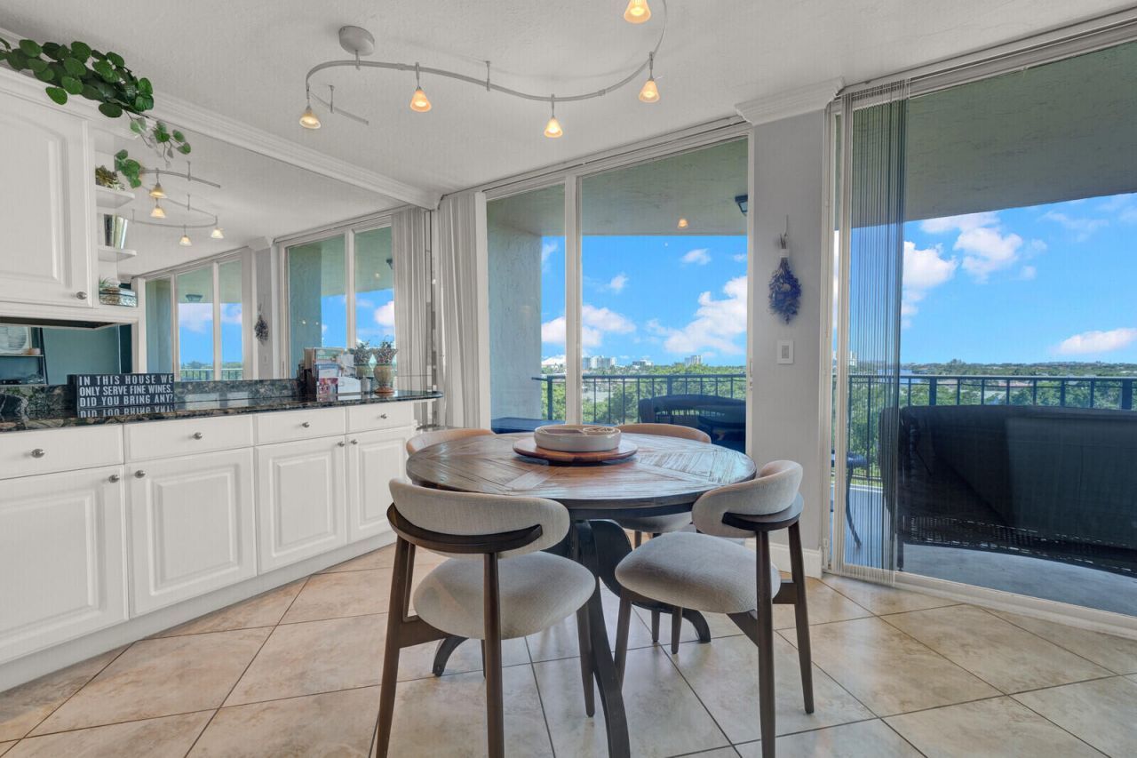 859 Jeffery Street, Unit 7050, Boca Raton, FL 33487 Photo