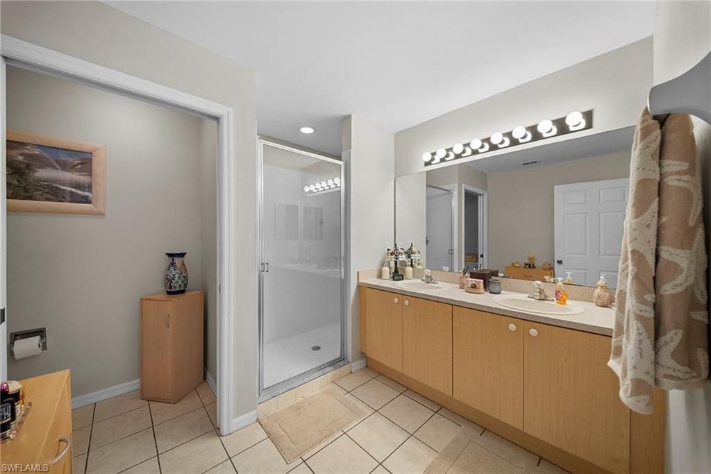15461 Bellamar Cir , Unit 1912, Fort Myers, FL 33908 Photo