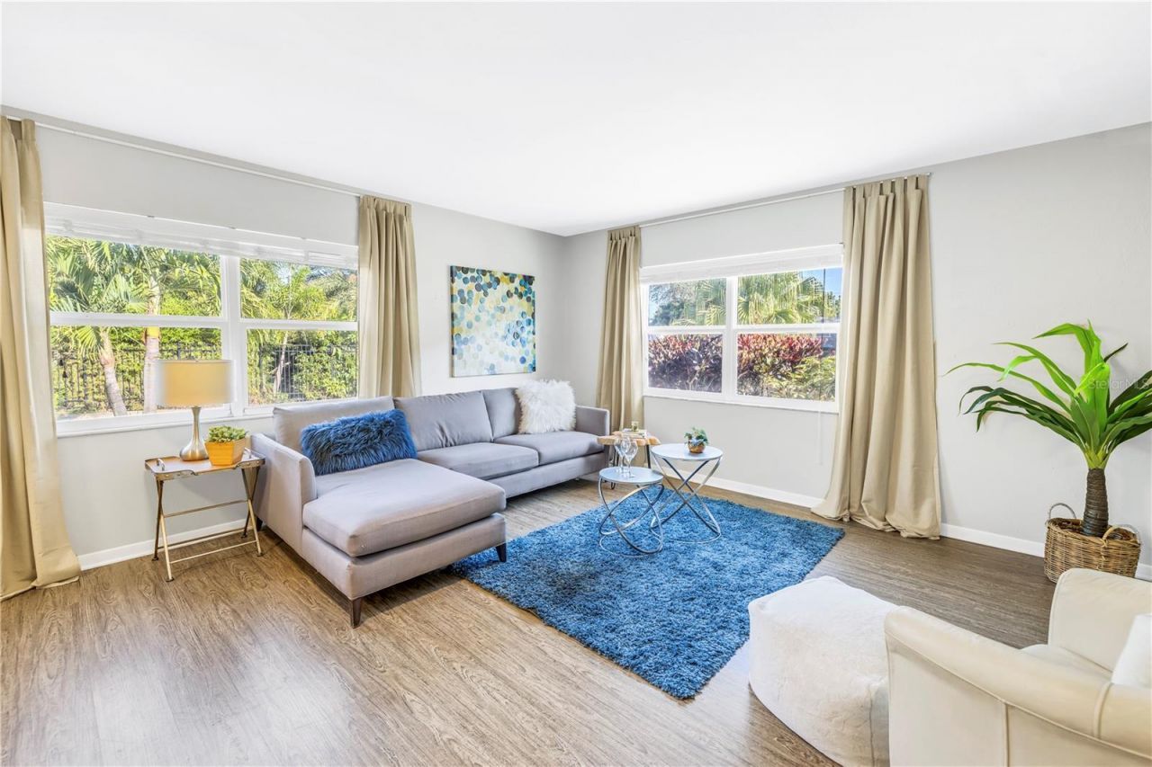 610 Cordova Boulevard Ne, Saint Petersburg, FL 33704 Photo