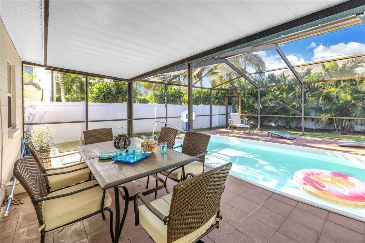 610 Cordova Boulevard Ne, Saint Petersburg, FL 33704 Photo