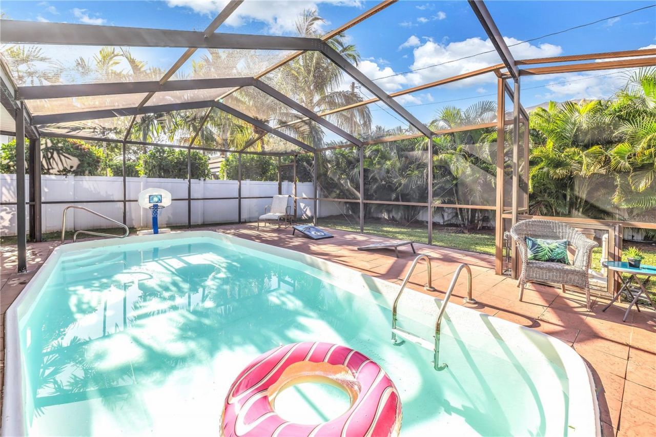 610 Cordova Boulevard Ne, Saint Petersburg, FL 33704 Photo