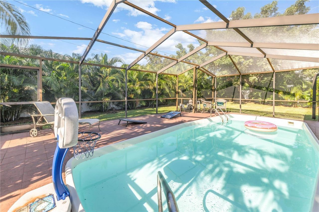 610 Cordova Boulevard Ne, Saint Petersburg, FL 33704 Photo