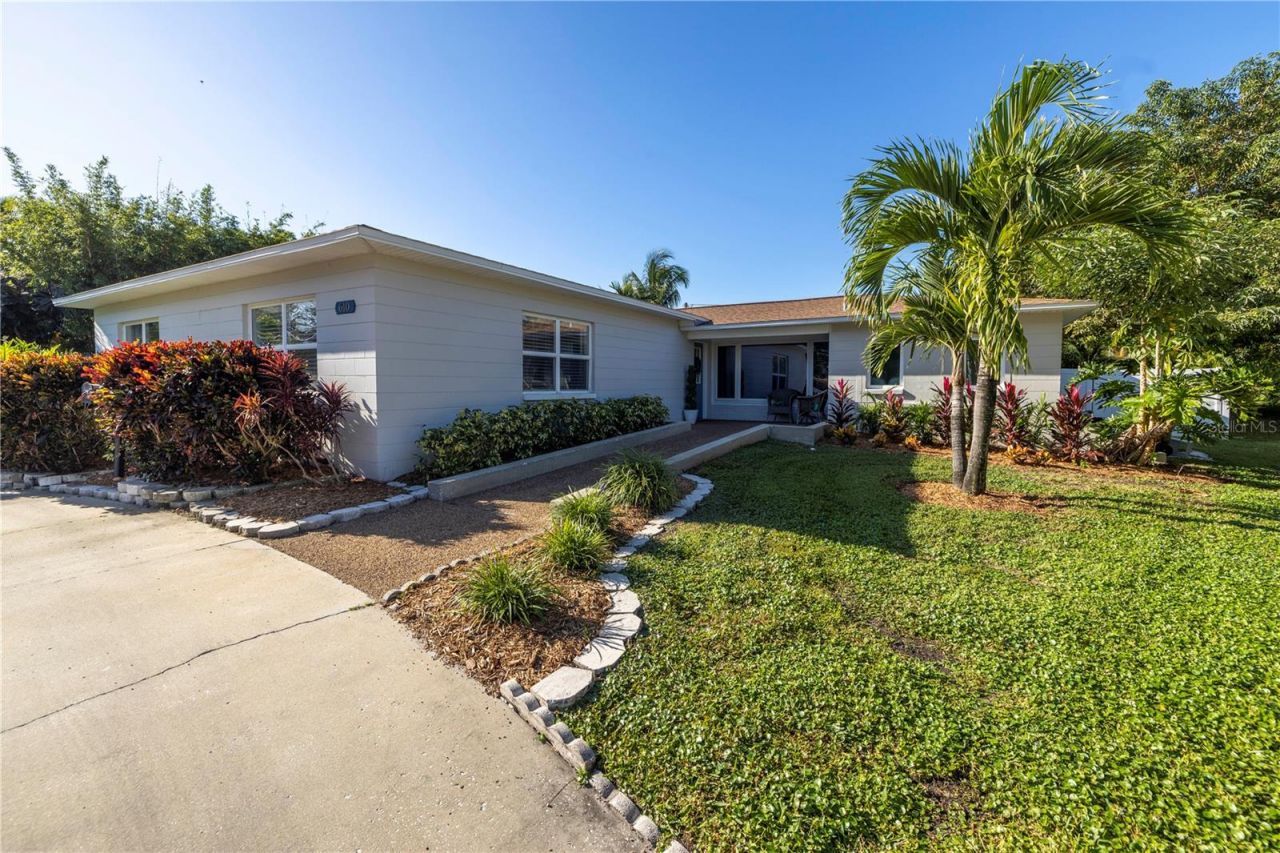 610 Cordova Boulevard Ne, Saint Petersburg, FL 33704 Photo
