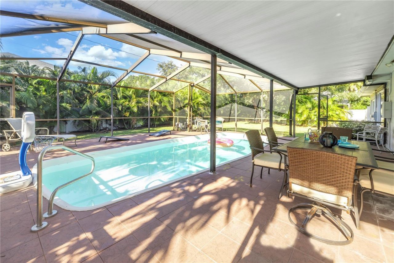 610 Cordova Boulevard Ne, Saint Petersburg, FL 33704 Photo