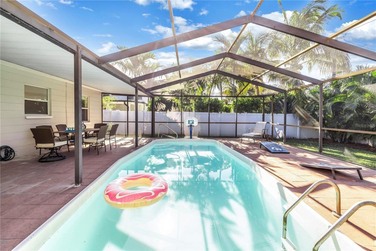 610 Cordova Boulevard Ne, Saint Petersburg, FL 33704 Photo