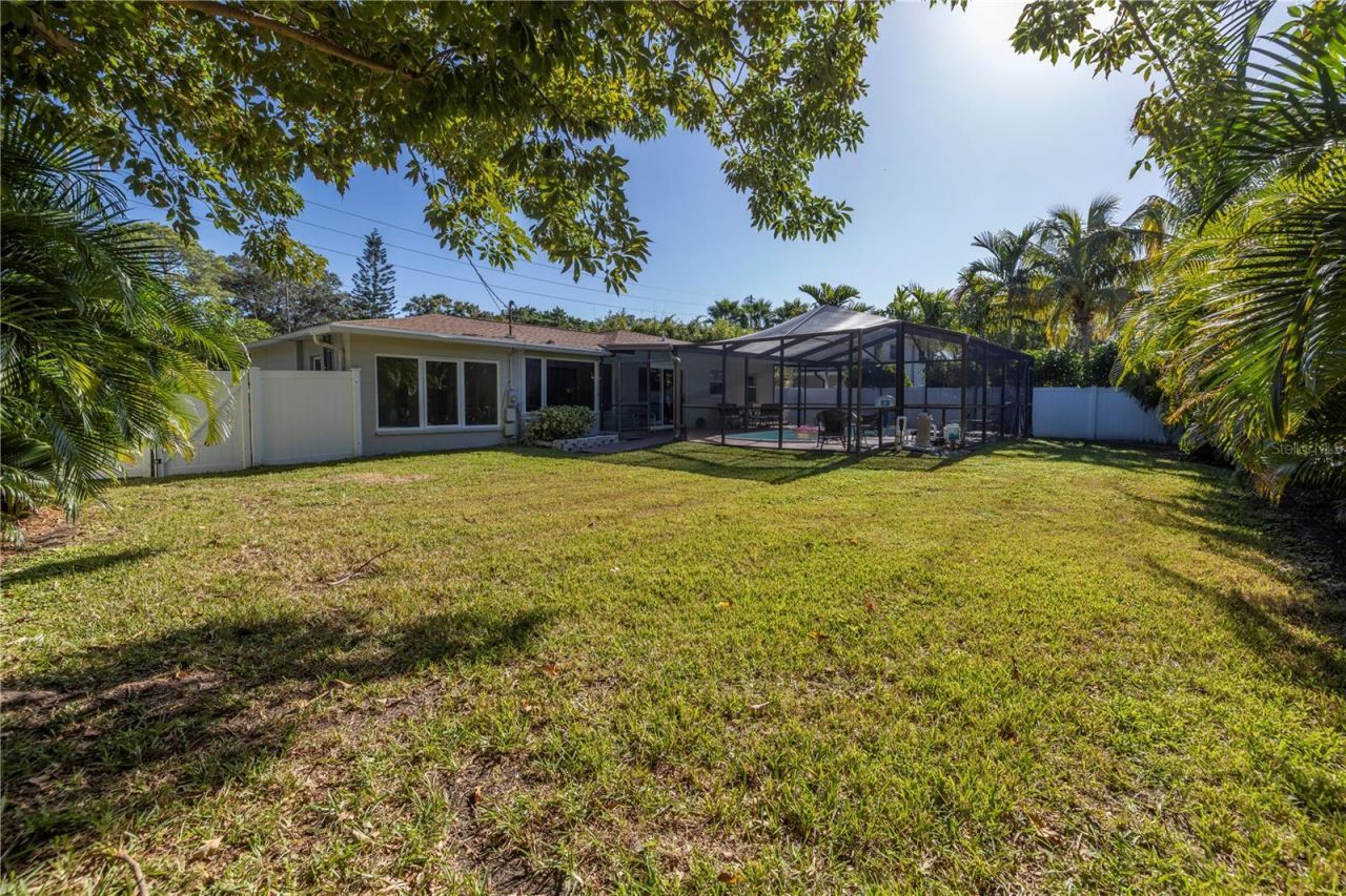 610 Cordova Boulevard Ne, Saint Petersburg, FL 33704 Photo