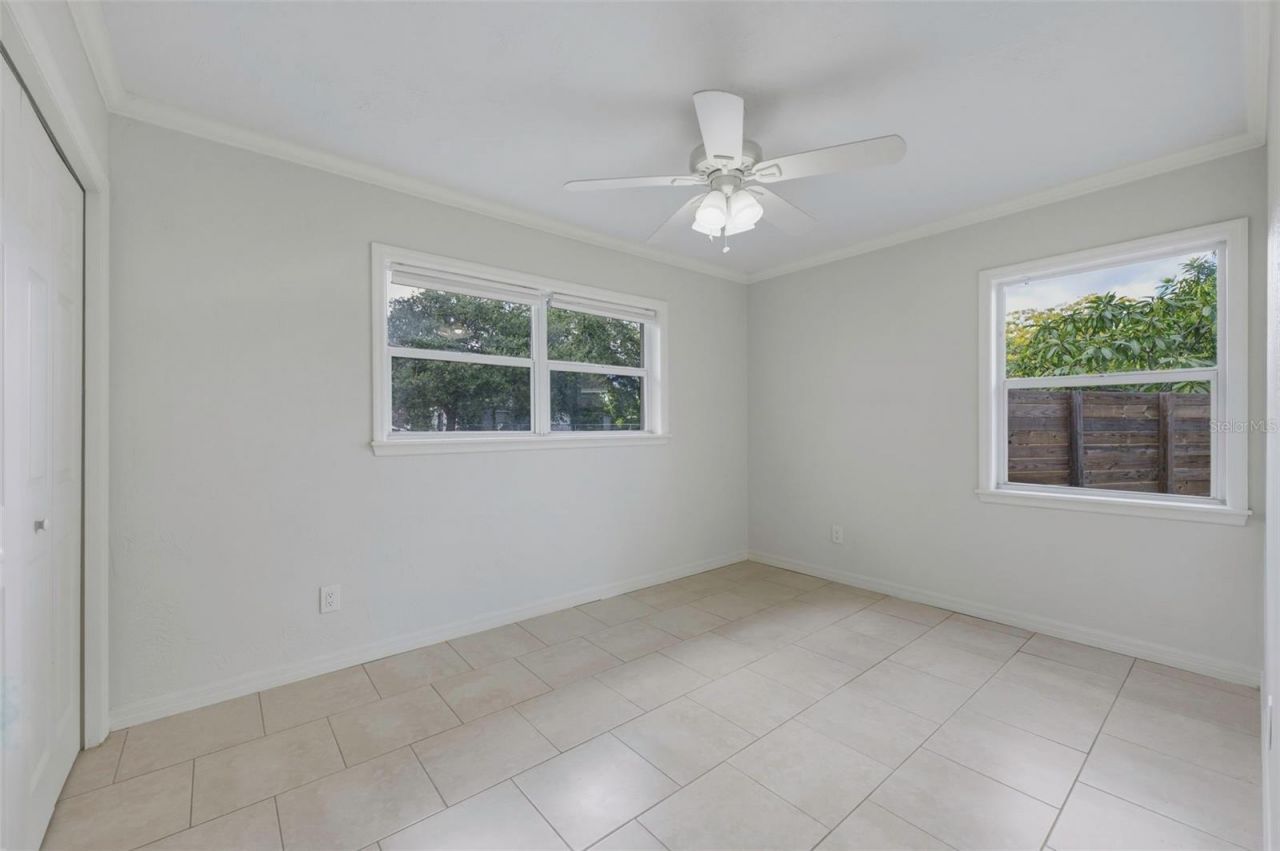 7300 10th Street N, Saint Petersburg, FL 33702 Photo