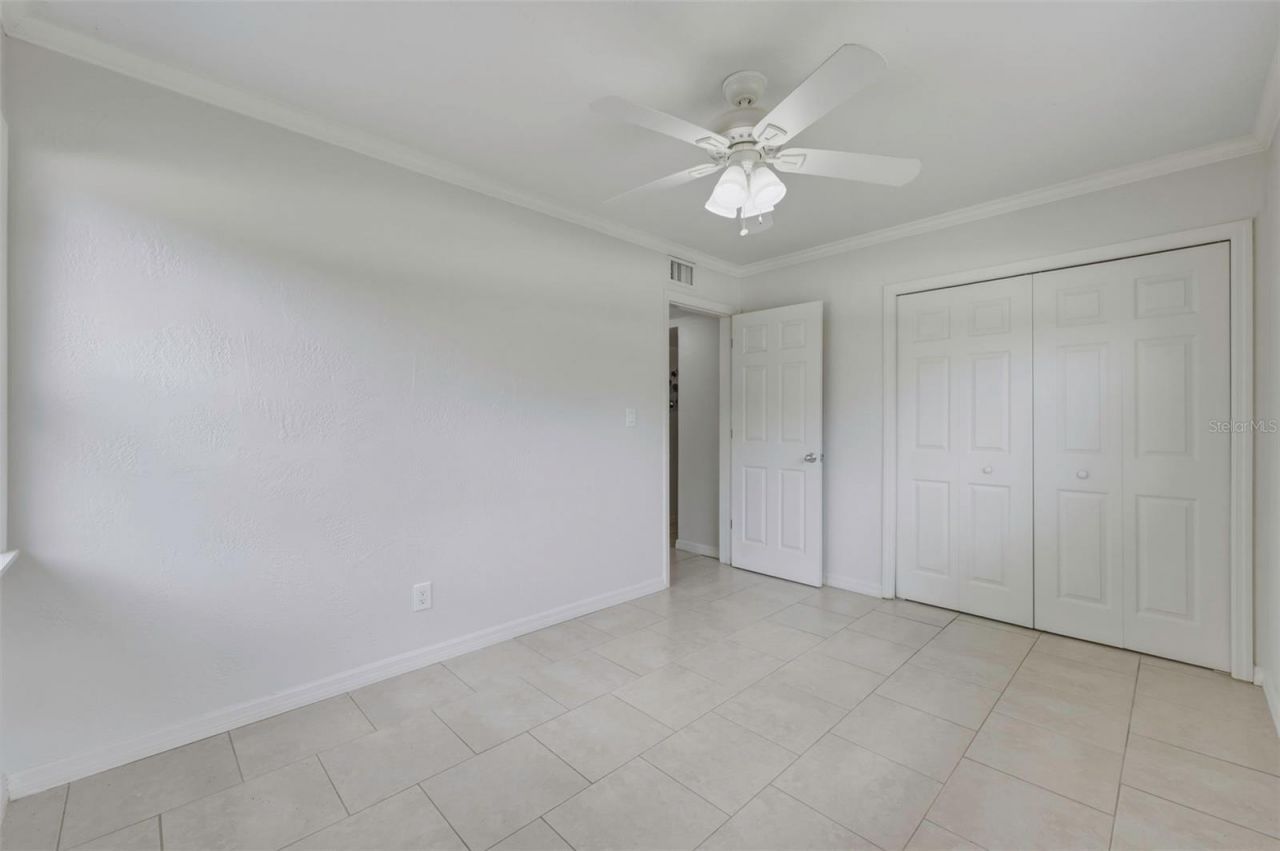 7300 10th Street N, Saint Petersburg, FL 33702 Photo