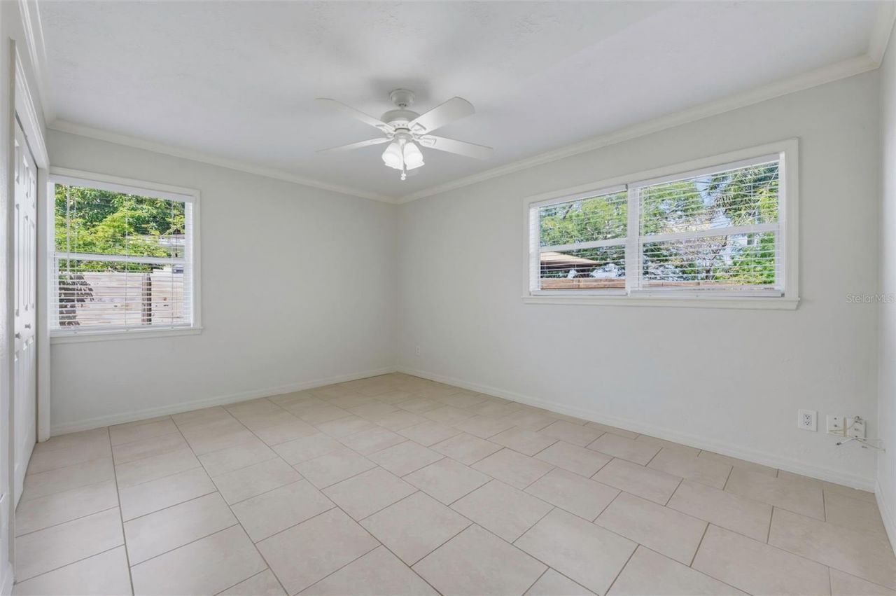 7300 10th Street N, Saint Petersburg, FL 33702 Photo