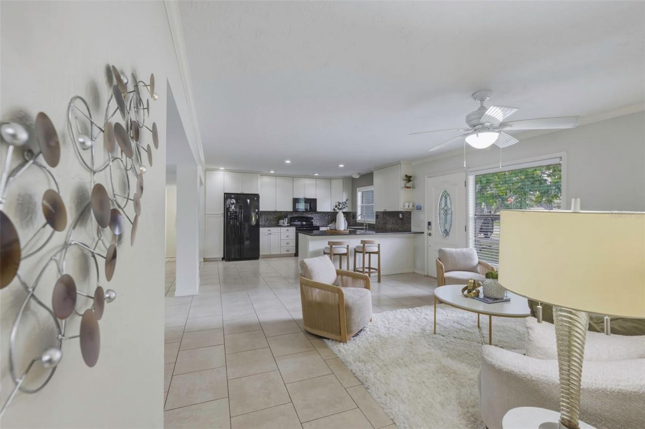 7300 10th Street N, Saint Petersburg, FL 33702 Photo