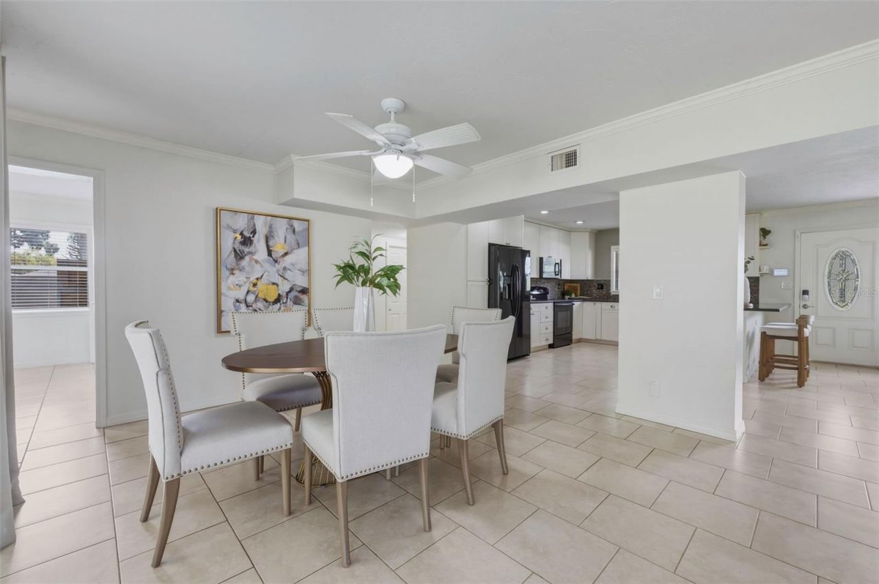 7300 10th Street N, Saint Petersburg, FL 33702 Photo