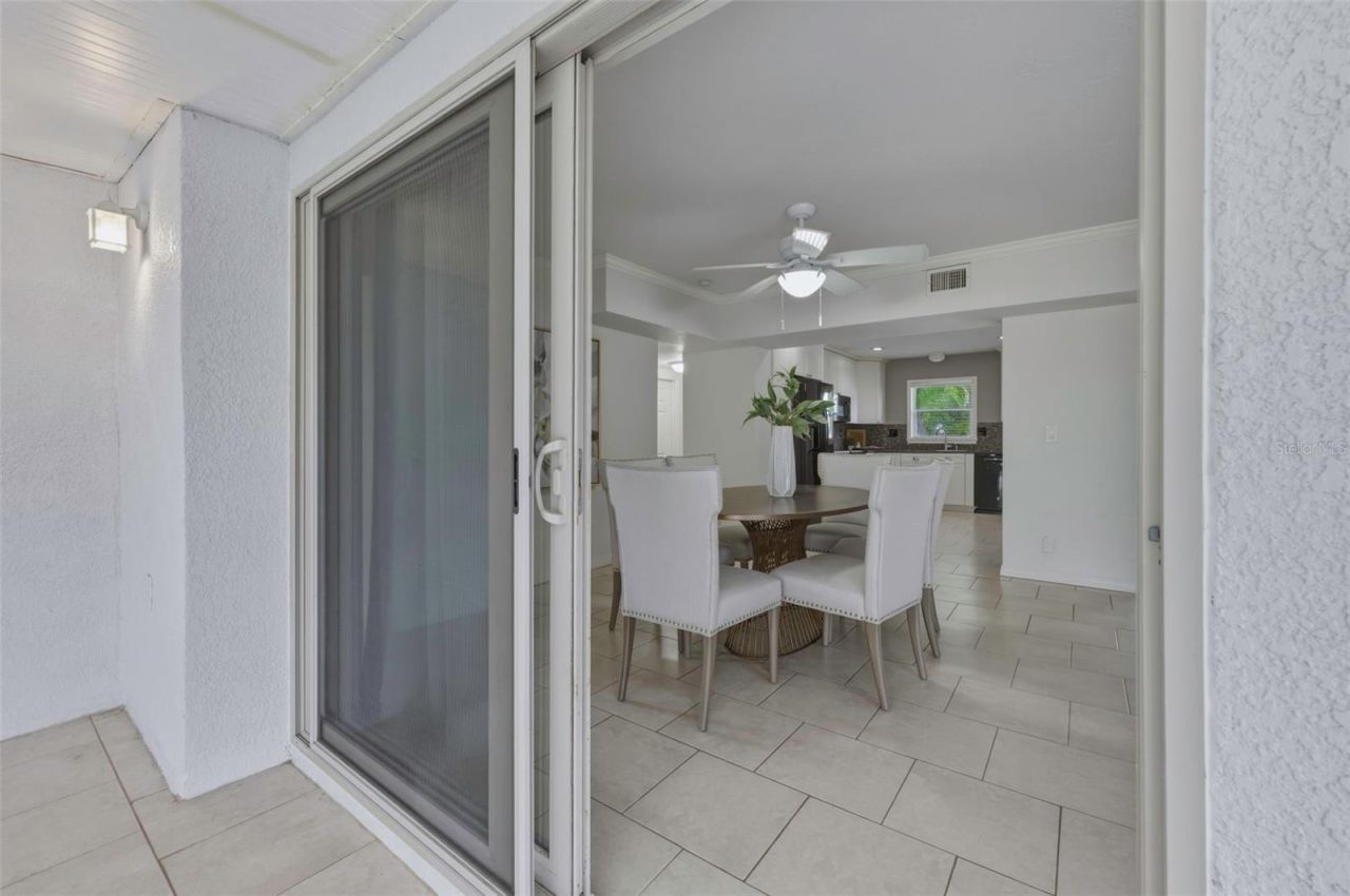 7300 10th Street N, Saint Petersburg, FL 33702 Photo