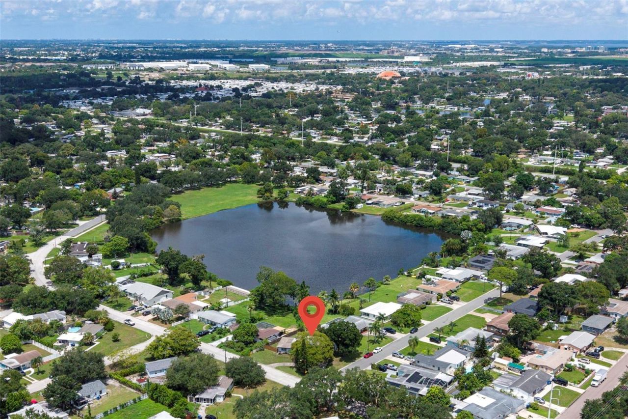 7300 10th Street N, Saint Petersburg, FL 33702 Photo