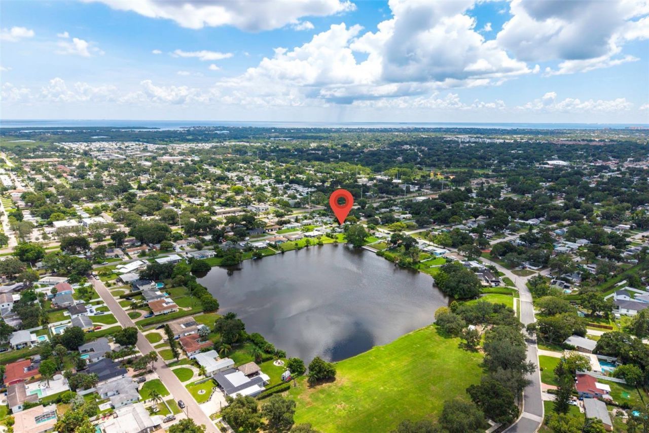7300 10th Street N, Saint Petersburg, FL 33702 Photo