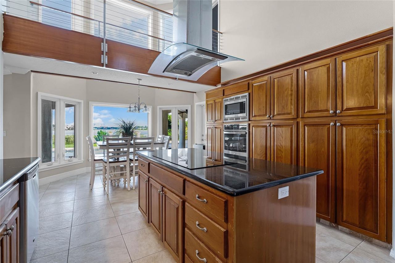 8605 Bay Shore Cove, Orlando, FL 32836 Photo