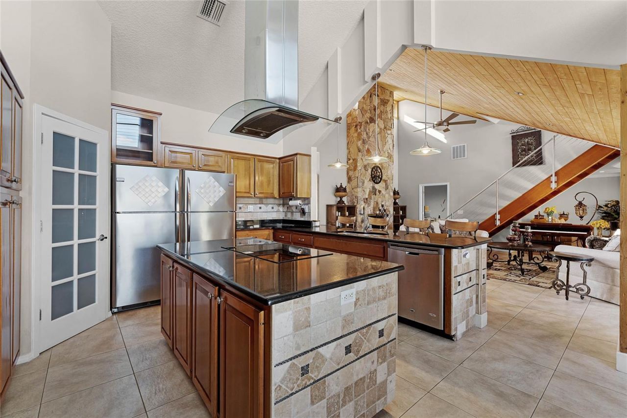 8605 Bay Shore Cove, Orlando, FL 32836 Photo