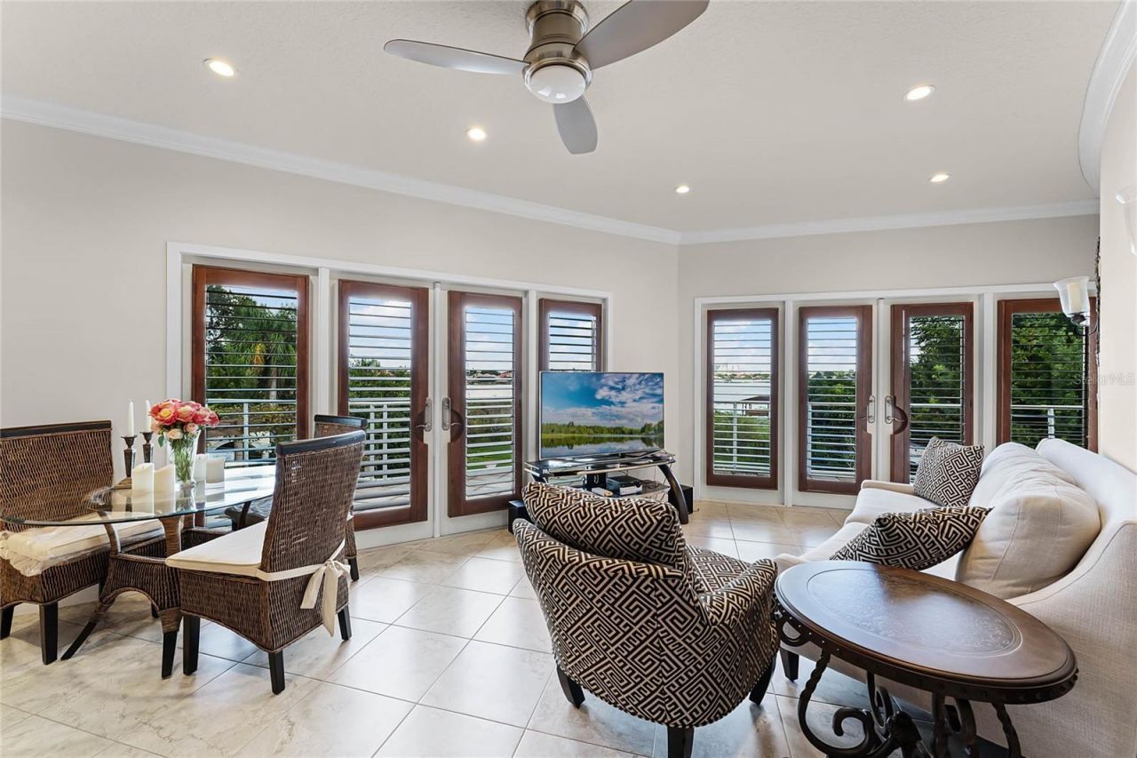 8605 Bay Shore Cove, Orlando, FL 32836 Photo