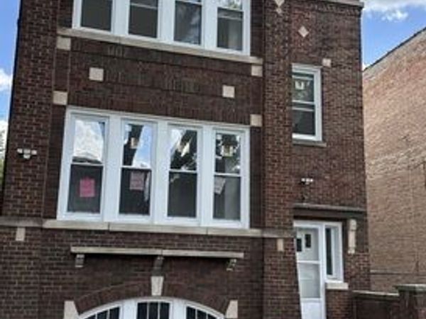 2101 Gunderson Avenue , Unit 2, Berwyn, IL 60402