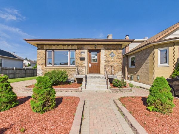 2716 N 75th Court , Elmwood Park, IL 60707